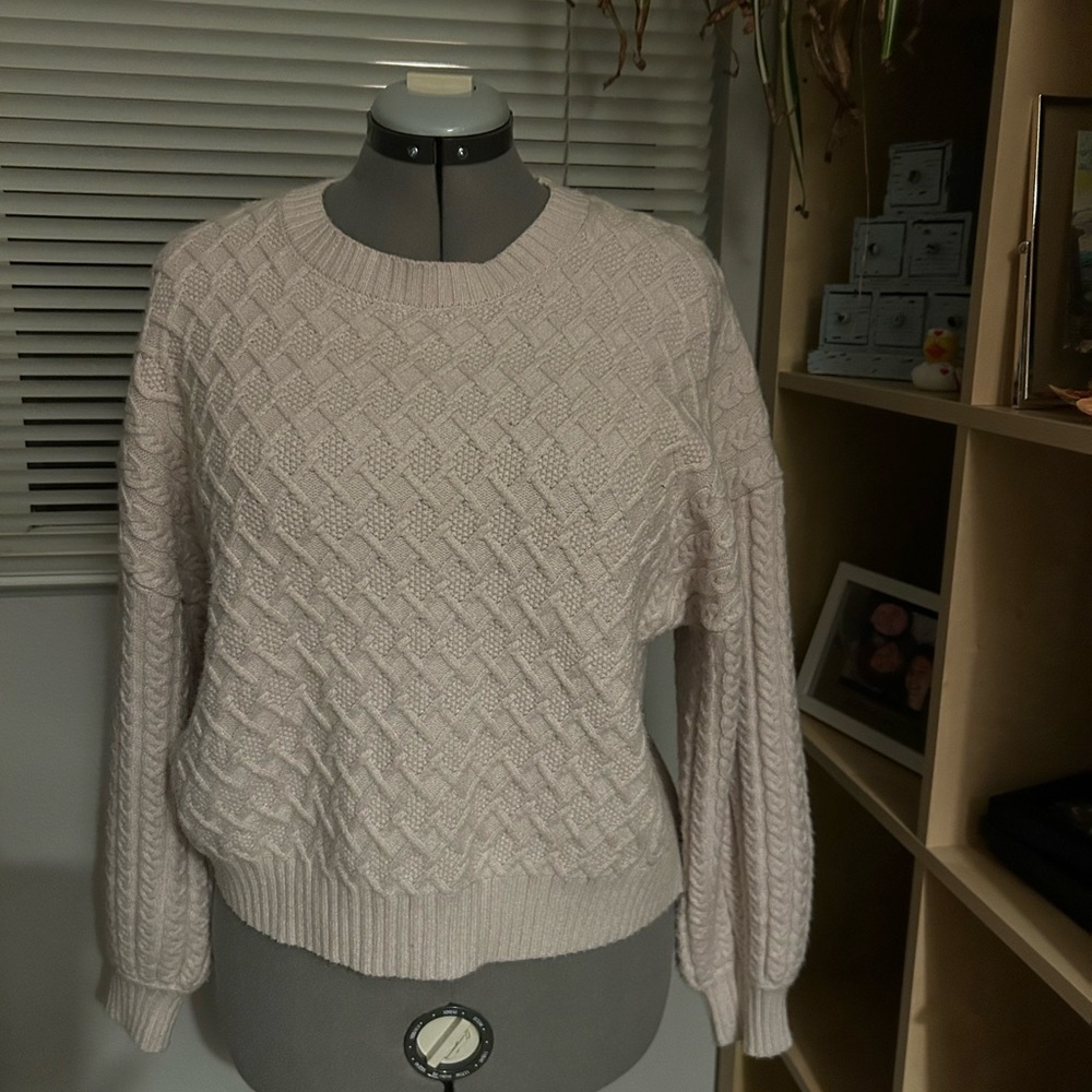 Tahari Women's Light Pink Cable Knit Sweater soft and warm